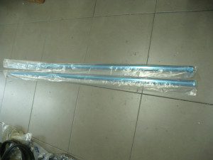 Datsun 1600 Sill Moulds (2pc) inc Clips