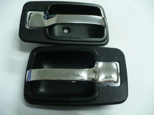 Datsun 1200 Inner Door Handles with Scratch Pads (Pair)