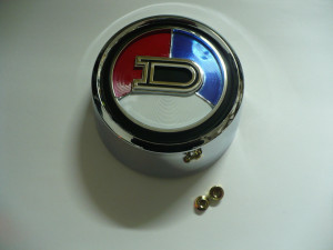 Datsun 1200 Sedan / Ute Grille Badge