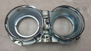 Datsun 1600 Left Hand Headlight Bucket With Retainer Rings