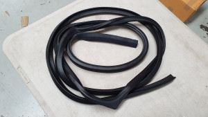 Right Hand Door Rubber / Seal To Suit Toyota Landcruiser BJ40-FJ45