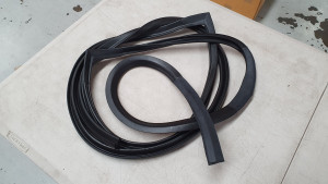 Left Hand Door Rubber / Seal To Suit Toyota Landcruiser BJ40-FJ45