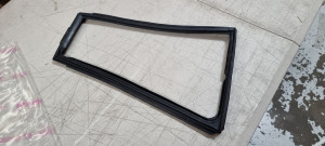 Right Hand Vent Window Rubber / Seal To Suit Early Toyota Landcruiser BJ40-FJ45 