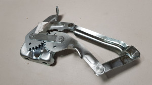 Chevrolet 1955-1956 Right Hand Bonnet / Hood Hinge