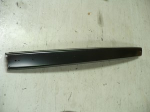 Volkswagen T3 1979-1992 Front Center Bumper Bar Black